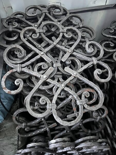Ornamente fier forjat